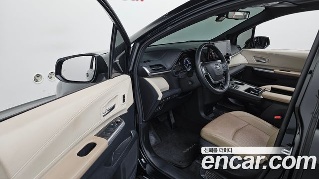 Toyota Sienna (IV) 2.5 Hybrid AWD 2021 — фото 10