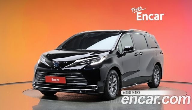 Toyota Sienna (IV) 2.5 Hybrid AWD 2021 — фото 1