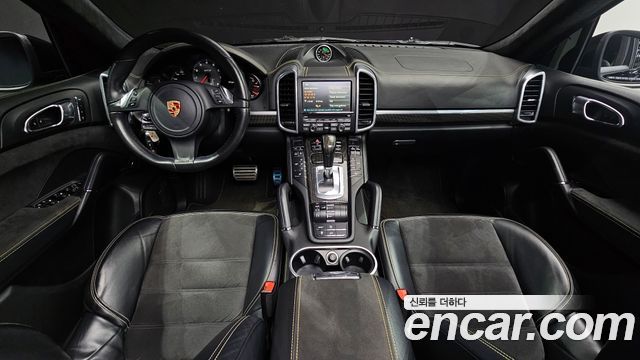 Porsche Cayenne 4.8 GTS 958 2013 — фото 7