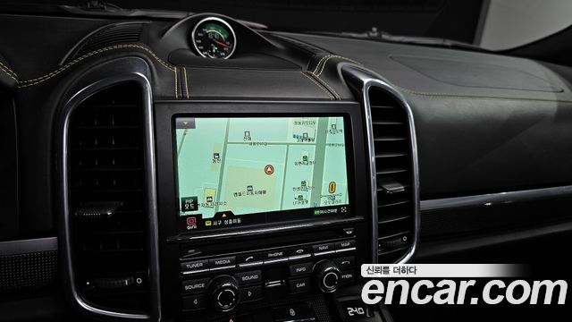 Porsche Cayenne 4.8 GTS 958 2013 — фото 14