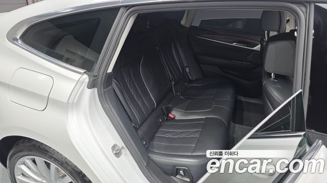 BMW 6 Series GT (G32) 620d Luxury 2023 — фото 12