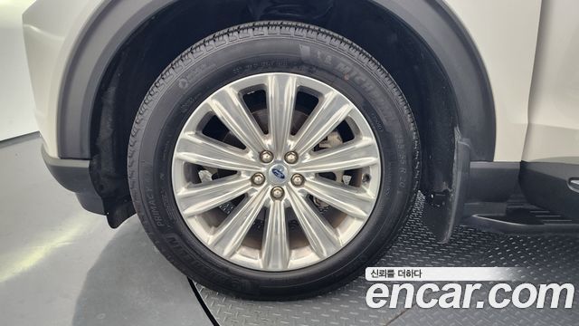 Ford Explorer (VI) 2.3 LimIted 4WD 2023 — фото 5