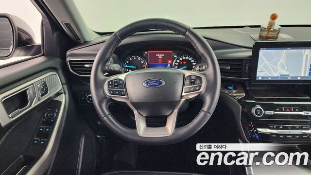 Ford Explorer (VI) 2.3 LimIted 4WD 2023 — фото 13