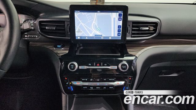Ford Explorer (VI) 2.3 LimIted 4WD 2023 — фото 14