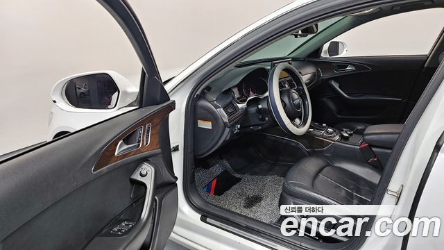 Audi A6 40 TFSI Quattro Dynamic C7 2015 — фото 11