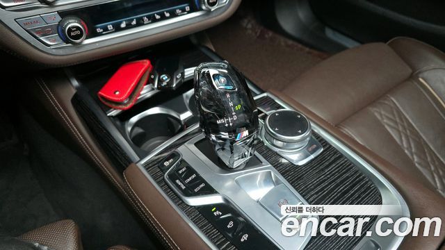 BMW 7 Series (G11) 730Ld xDrive M Sport 2018 — фото 9