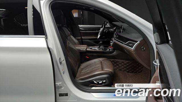 BMW 7 Series (G11) 730Ld xDrive M Sport 2018 — фото 11