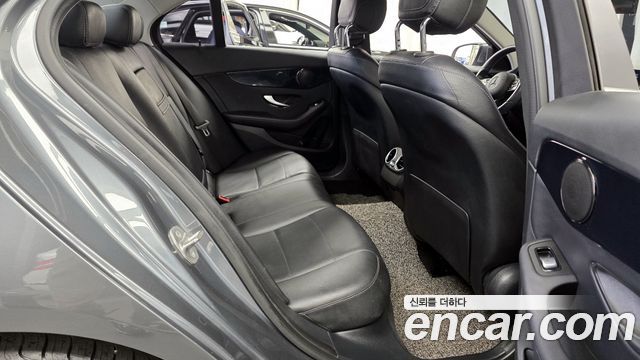 Mercedes-Benz C-Class (W205) C200 2020 — фото 12