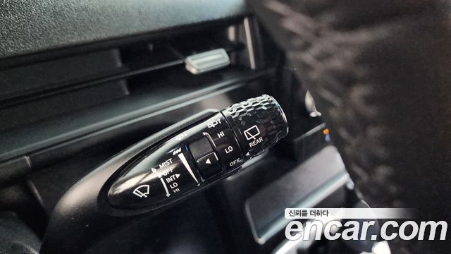 Hyundai Staria L3.5 Cargo 5-Seater Modern 2025 — фото 19