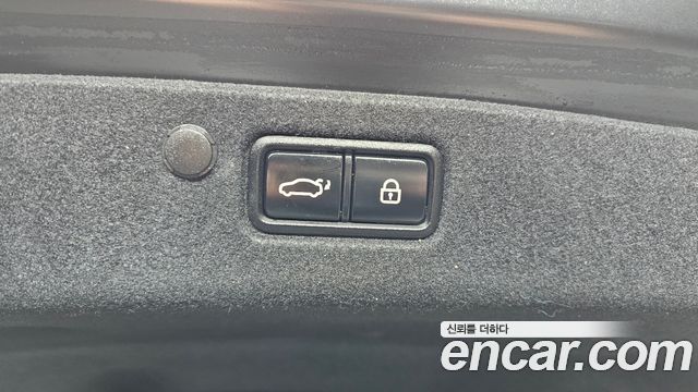 Hyundai Grandeur (IG) 2.5 Premium 2022 — фото 20