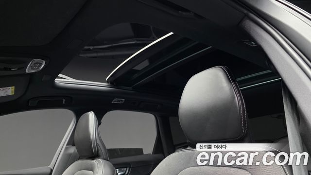 Volvo XC60 (II) T8 R-Design 2021 — фото 18