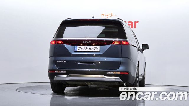 Kia Carnival (IV) Diesel 9-Seater Signature 2023 — фото 4