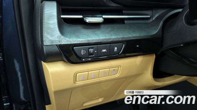 Kia Carnival (IV) Diesel 9-Seater Signature 2023 — фото 16