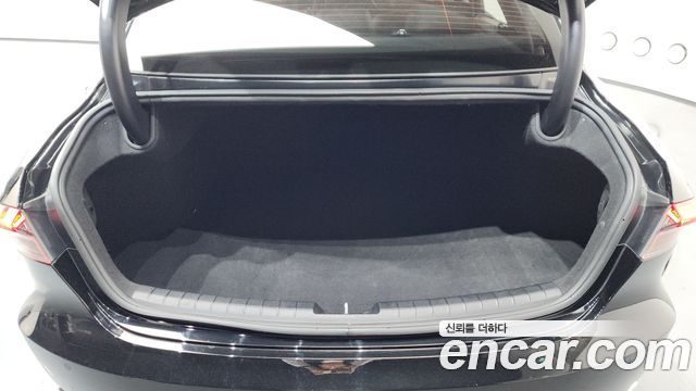 Hyundai Grandeur (IG) 2.5 Premium 2021 — фото 20