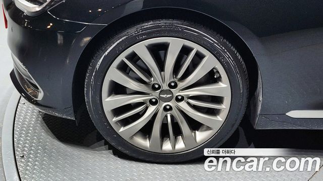 Genesis G80 3.3 GDI AWD Premium Luxury 2017 — фото 5