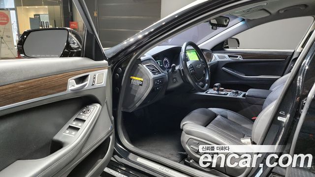 Genesis G80 3.3 GDI AWD Premium Luxury 2017 — фото 11