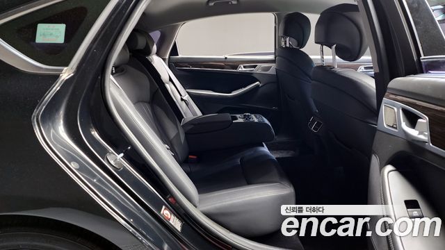 Genesis G80 3.3 GDI AWD Premium Luxury 2017 — фото 12