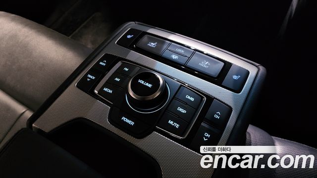 Genesis G80 3.3 GDI AWD Premium Luxury 2017 — фото 19