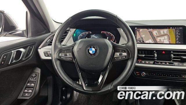 BMW 1 Series (F40) 118d Joy First Edition 2020 — фото 13