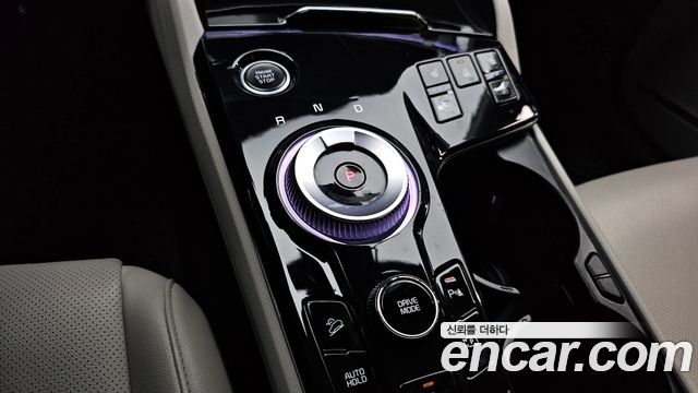 Kia Sportage (V) Diesel 2.0 2WD Nobleless 2022 — фото 9