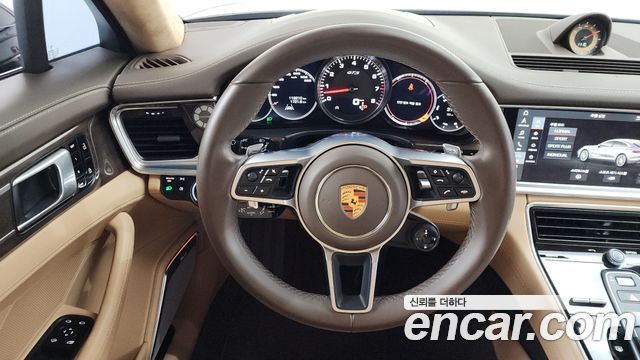 Porsche Panamera (971) 4.0 GTS 2019 — фото 13