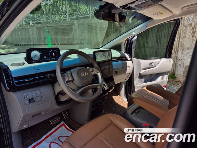Hyundai Staria 4WD Lounge 9-Seater Inspiration 2024 — фото 7