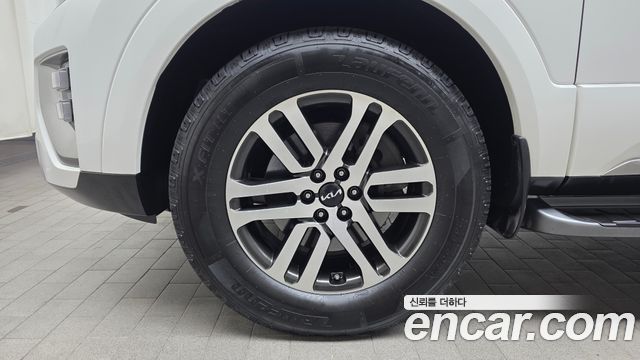 Kia Mohave The Master Diesel 3.0 4WD 5-Seater Platinum 2023 — фото 5