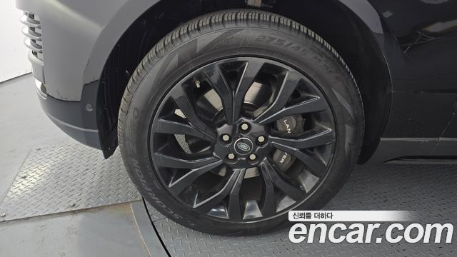 Land Rover Range Rover (IV) 4.4 SDV8 AB DIESEL 2020 — фото 5