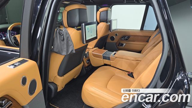 Land Rover Range Rover (IV) 4.4 SDV8 AB DIESEL 2020 — фото 15