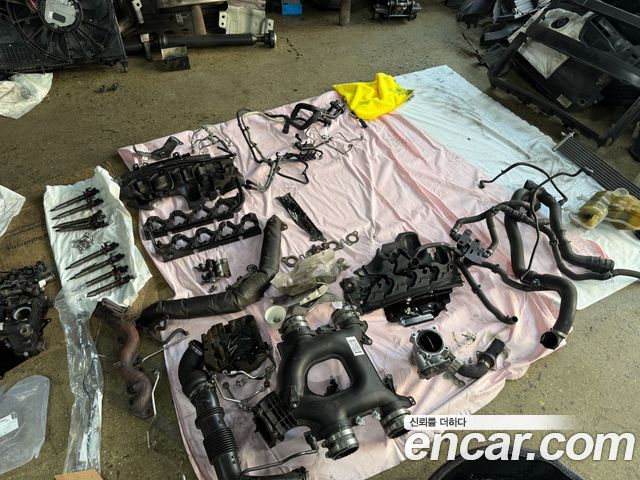 Land Rover Range Rover (IV) 4.4 SDV8 AB DIESEL 2020 — фото 23