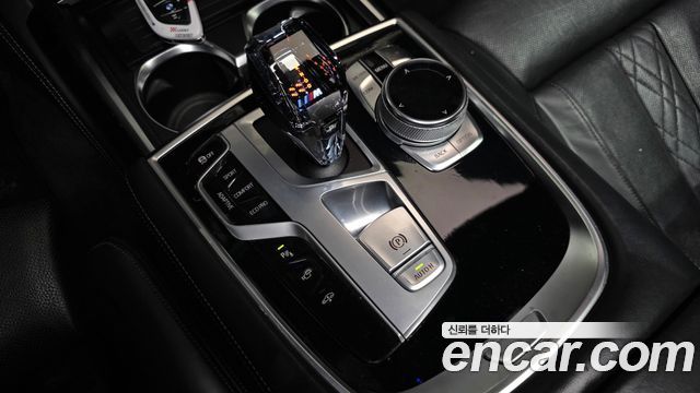 BMW 7 Series (G11) 730Ld xDrive 2016 — фото 9
