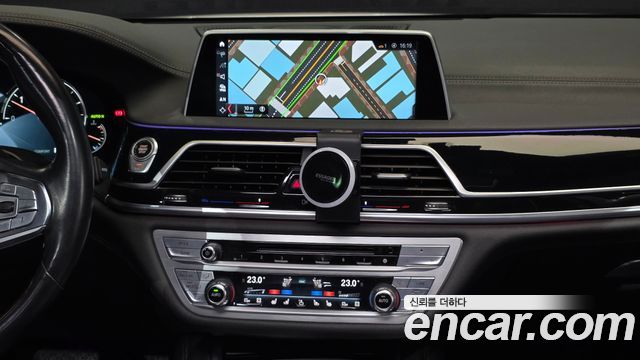 BMW 7 Series (G11) 730Ld xDrive 2016 — фото 14