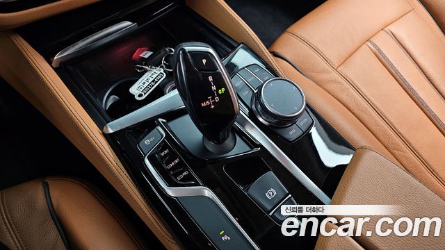 BMW 5 Series (G30) 520d Luxury Special Edition 2018 — фото 9