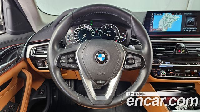 BMW 5 Series (G30) 520d Luxury Special Edition 2018 — фото 13