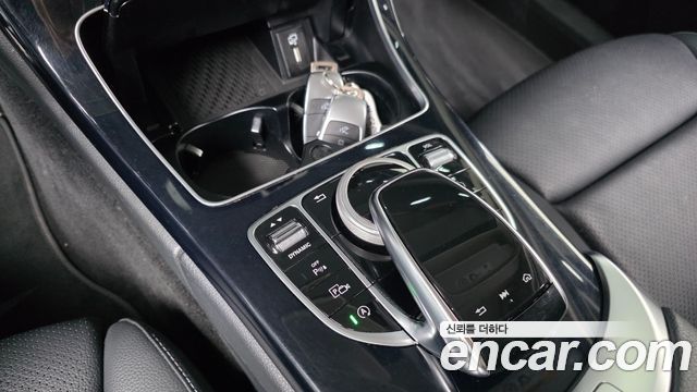 Mercedes-Benz C-Class (W205) C200 2020 — фото 17