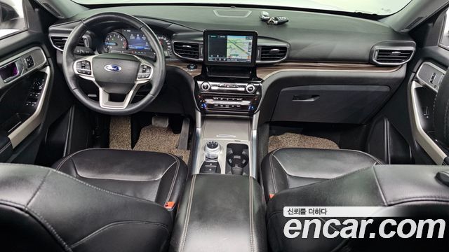 Ford Explorer (VI) 2.3 LimIted 4WD 2022 — фото 7