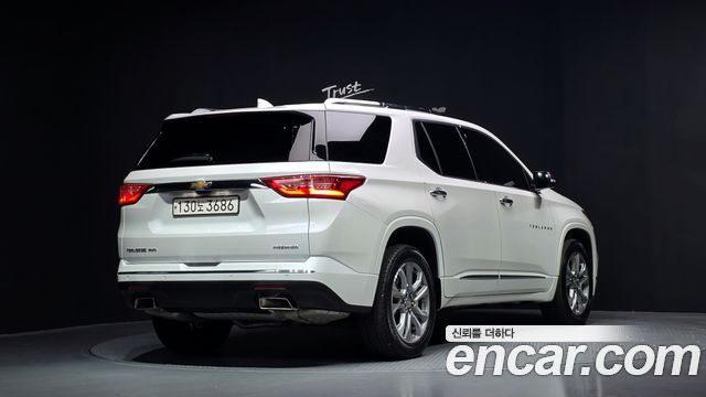Chevrolet Traverse 3.6 AWD Premier 2020 — фото 2