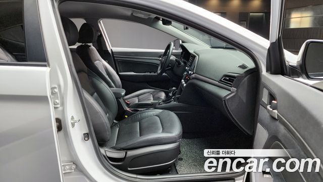 Hyundai Avante (AD) 1.6 Smart 2019 — фото 10