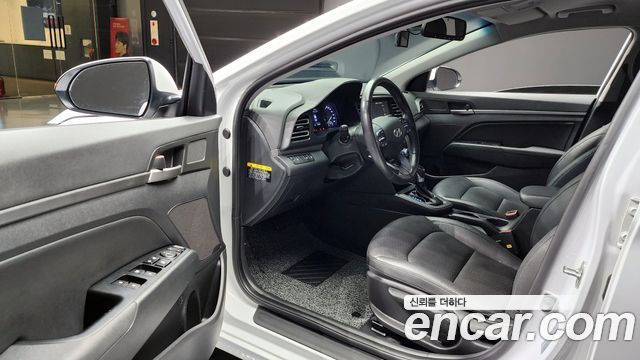 Hyundai Avante (AD) 1.6 Smart 2019 — фото 11