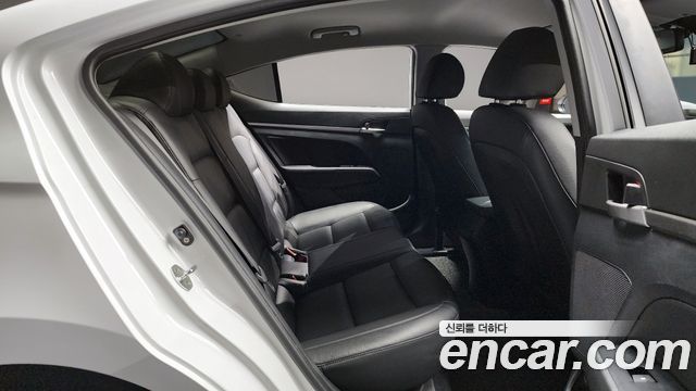 Hyundai Avante (AD) 1.6 Smart 2019 — фото 12