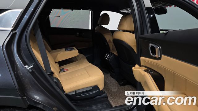 Kia Sorento (IV) Gasoline 2.5T 4WD Noblesse 2023 — фото 16