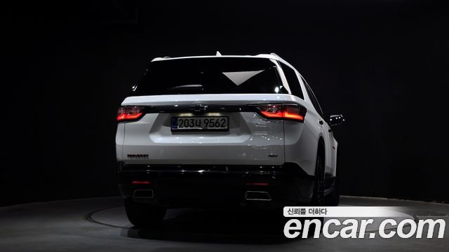 Chevrolet Traverse 3.6 AWD Redline 2020 — фото 4