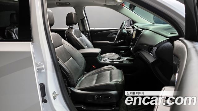 Chevrolet Traverse 3.6 AWD Redline 2020 — фото 10