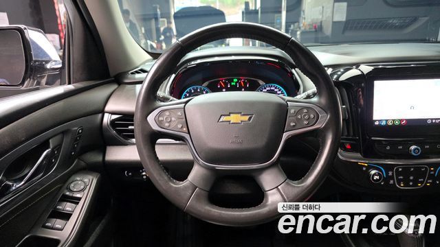 Chevrolet Traverse 3.6 AWD Redline 2020 — фото 13