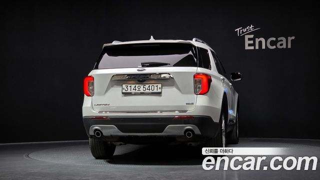 Ford Explorer (VI) 2.3 LimIted 4WD 2020 — фото 4