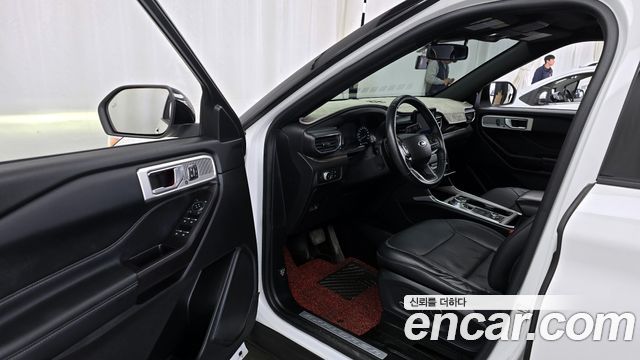 Ford Explorer (VI) 2.3 LimIted 4WD 2020 — фото 10