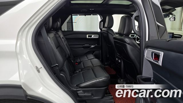 Ford Explorer (VI) 2.3 LimIted 4WD 2020 — фото 12