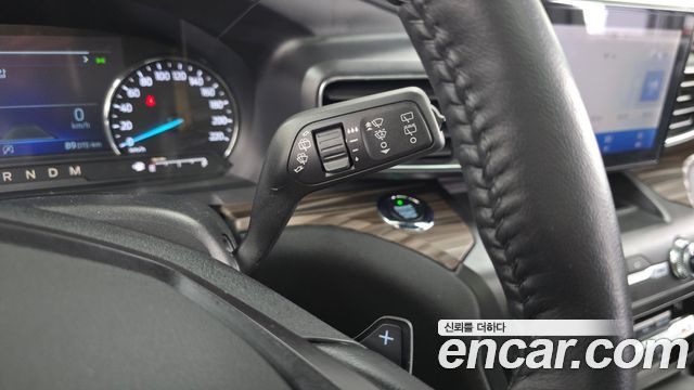 Ford Explorer (VI) 2.3 LimIted 4WD 2020 — фото 17