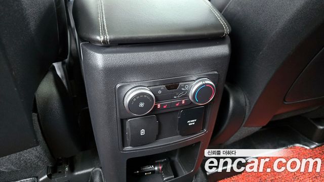 Ford Explorer (VI) 2.3 LimIted 4WD 2020 — фото 19