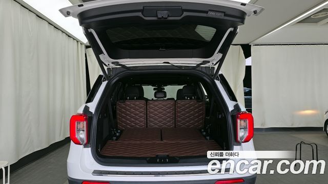 Ford Explorer (VI) 2.3 LimIted 4WD 2020 — фото 20